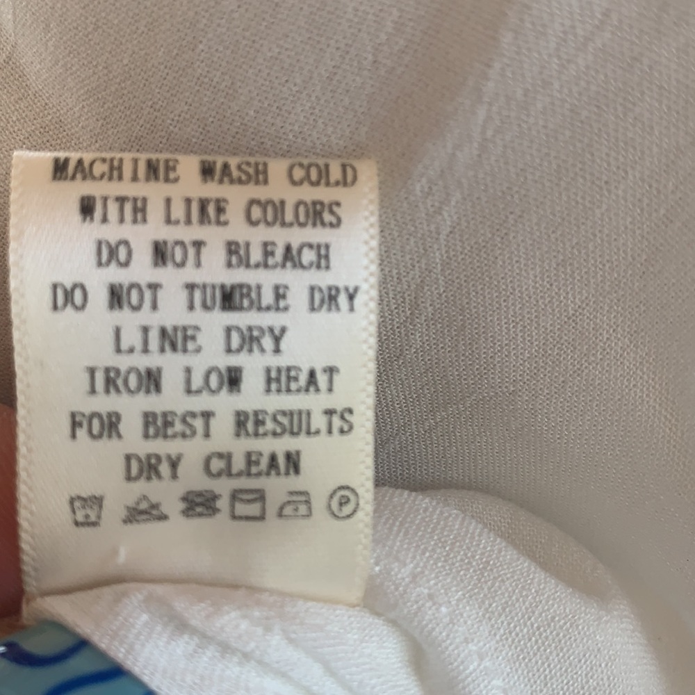 ❌DONATED❌Off White Long Bell Sleeve Oversized V-neck Tie Top - Picture 15 of 17